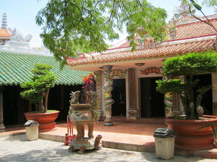 Khám phá vẻ đẹp thần tiên của biển Cổ Thạch tại Bình Thuận 7