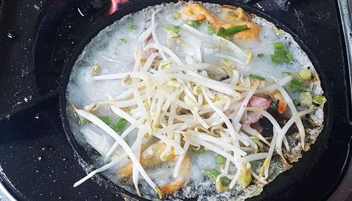 Sắp tới Xứ Nẫu, đừng quên xem hướng dẫn quán bánh xèo Phú Yên ngon kéo dài cho bạn