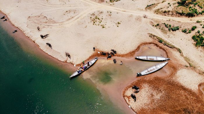 Ngắm nhìn vẻ đẹp lôi cuốn của Thác Tam Lu Quảng Bình 3