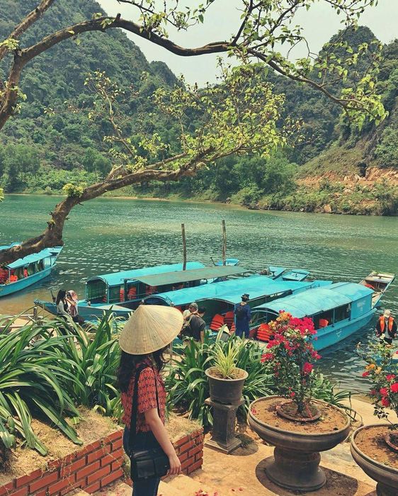 Gợi ý phối đồ khi đi Phong Nha Kẻ Bàng
