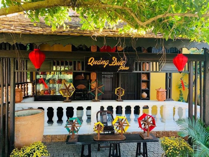 Nhà cổ Quảng Đức Xưa vẫn tỏa sáng với vẻ đẹp hoài cổ của làng gốm cổ Quảng Đức