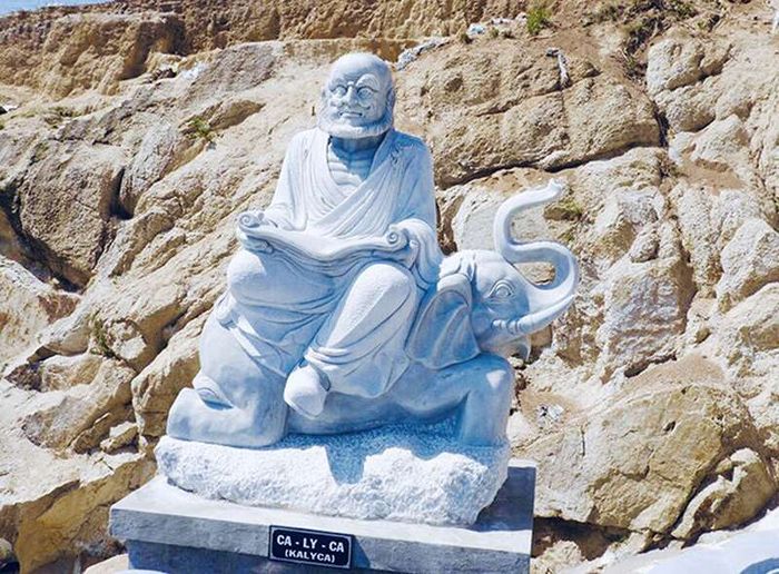 Chùa Ông Núi, điểm linh thiêng với tượng Phật 'tựa sơn vọng hải' 9