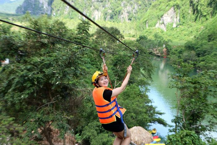 Tất cả những trải nghiệm zipline tại Sông Chày Hang Tối Quảng Bình 12