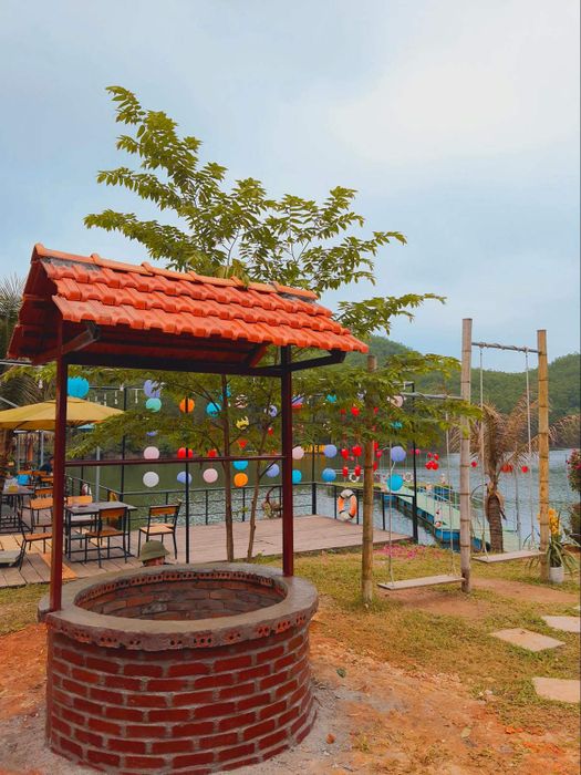 Đồi Sao Hồ Phong Nha Quảng Bình mới toanh thu hút rất nhiều du khách khám phá 5