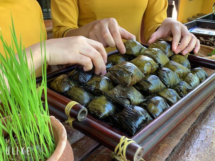 Nhà cổ Quảng Đức Xưa và vẻ đẹp hoài cổ của làng gốm cổ Quảng Đức vẫn rực rỡ trong tâm trí