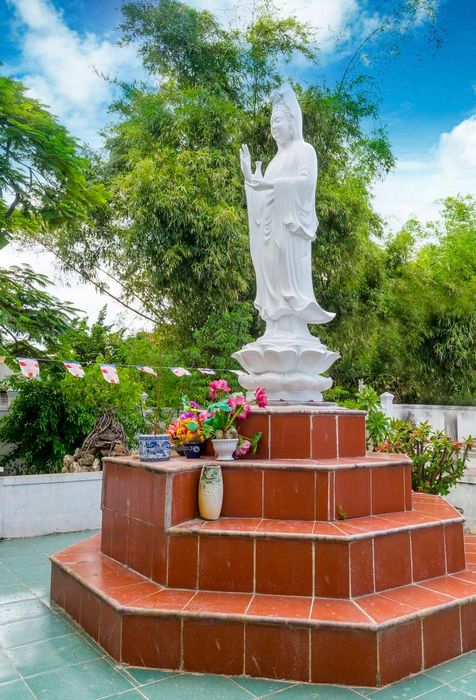 Tới Chùa Quan Âm Tự Quảng Bình nghe kể truyền thuyết linh thiêng 4