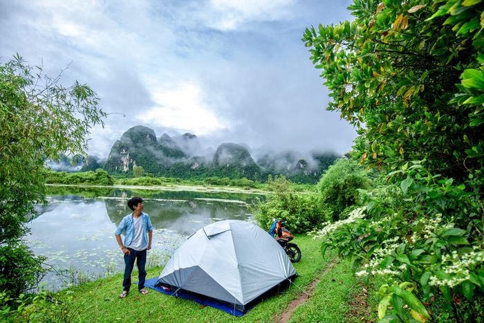 Lều trại bên Hồ Yên Phú ngắm bức tranh sơn thủy hữu tình 7