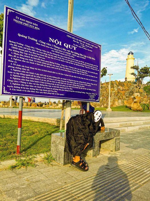 Đánh giá tháp Nghinh Phong - Check-in mỏi mệt, đầy kỷ niệm đẹp ở xứ hoa vàng cỏ xanh 8