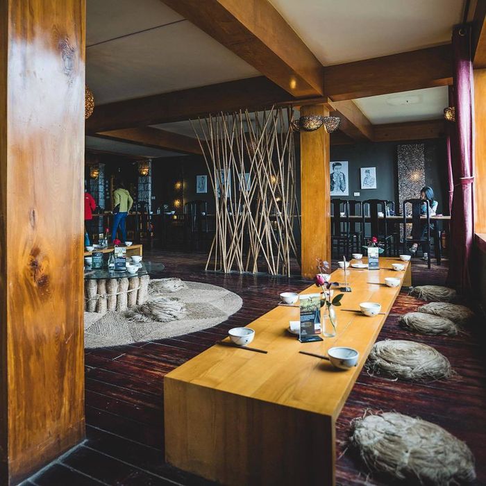 The Hill Station Signature restaurant Sapa - Điểm đến hàng đầu với món gà nướng đặc trưng