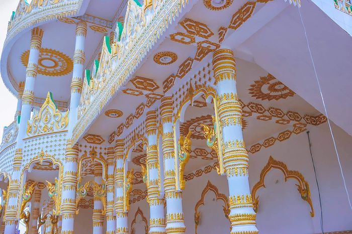 Chùa Peam Buôl Thmây như một cung điện giữa trái tim của Sóc Trăng 4
