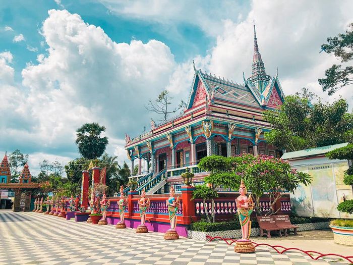 Top những ngôi chùa không thể bỏ qua khi đến Sóc Trăng