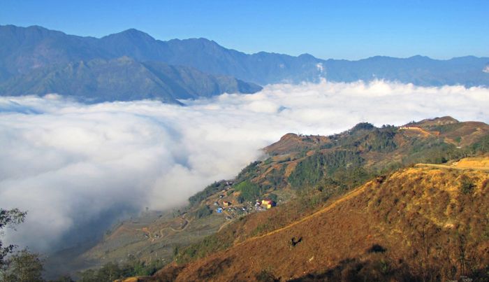 Thanh xuân không thể thiếu chuyến hành trình đến Y Tý để trải nghiệm như Travel Blogger Quỷ Cốc Tử
