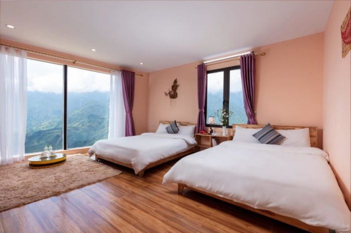 Bên bờ sông tại Lá Đỏ Homestay - Thưởng ngắm toàn cảnh hùng vĩ của núi rừng Sapa 12