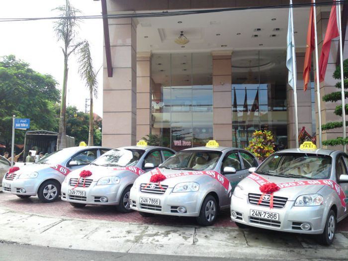 Top 10 hãng taxi đáng tin cậy và chất lượng nhất cho du khách sử dụng dịch vụ taxi ở Sapa.