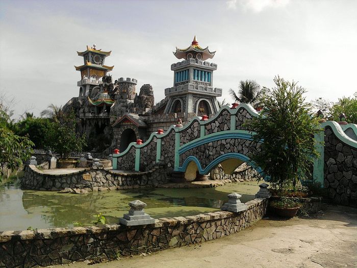 Chùa La Hán - nơi hành hương tâm linh đẹp như truyện cổ tích tại Sóc Trăng 5