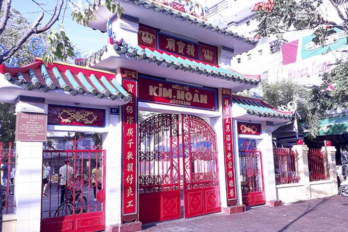 Miếu Kim Hoàn ở Sóc Trăng, tín ngưỡng thờ tổ nghề của người Hoa 2