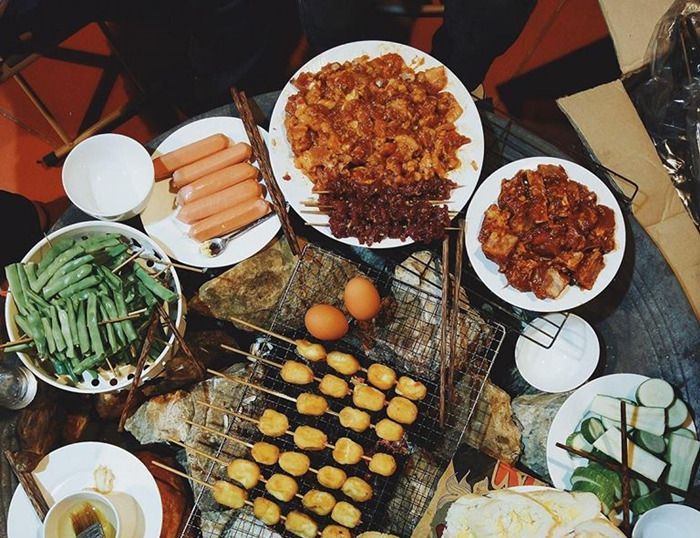 Bên bờ sông tại Lá Đỏ Homestay - Thưởng ngắm toàn cảnh hùng vĩ của núi rừng Sapa 9