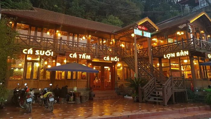 Bỏ túi ngay 10 địa chỉ thưởng thức cá tầm Sapa thơm ngon, hấp dẫn quên lối về 17