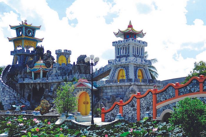 Chùa La Hán - điểm đến tâm linh đẹp như trong truyện cổ tích tại Sóc Trăng 3