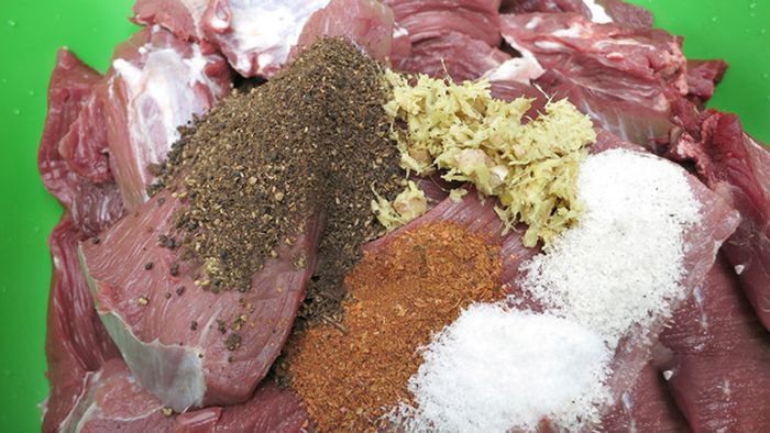 Thịt trâu gác bếp Sapa - Món ẩm thực đặc sản đáng nhớ từ vùng Tây Bắc 6