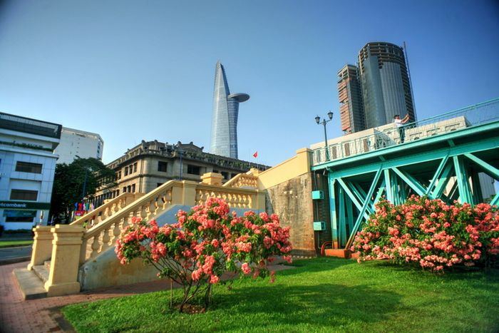 Cầu Mống, điểm sống ảo thú vị ngay trung tâm Sài Gòn 8