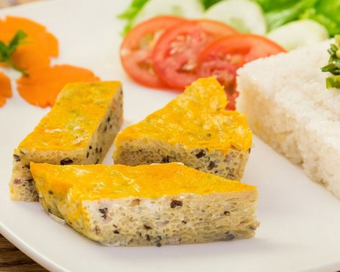 Chả nướng chợ Gạo là một món ăn nổi tiếng khắp Tiền Giang với hương vị ngất ngây độc đáo.