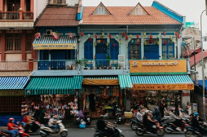 Phố lồng đèn ở Quận 5, Lương Nhữ Học sáng đẹp trên cả góc đường vào dịp Trung thu