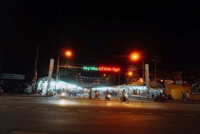Xem lịch trình khám phá Sóc Trăng 2 ngày 1 đêm chi tiết tại đây