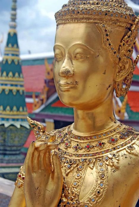 Hoàng cung Thái Lan - Đỉnh cao của kiến trúc xứ Chùa Vàng 12