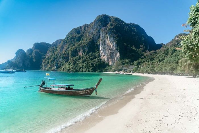 Đảo Phi Phi, món quà đẹp tự nhiên ban tặng cho Thái Lan 3