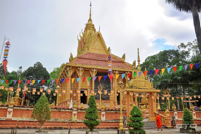 Bỏ túi lịch trình 2N1Đ khám phá Ngã Năm Sóc Trăng từ A đến Z 2