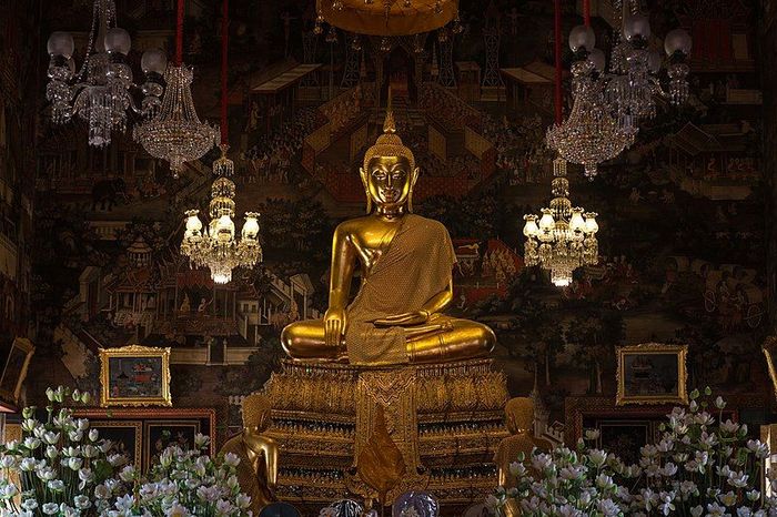 Khám phá Wat Arun để hiểu sâu hơn về tinh thần văn hóa của Thái Lan