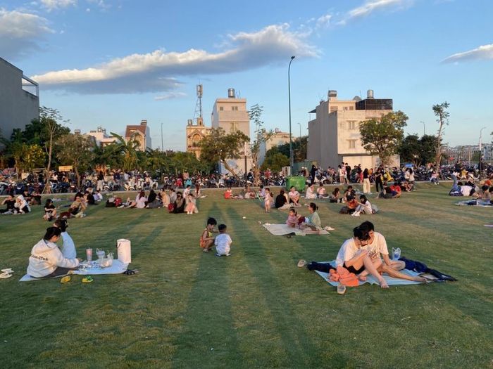 Bãi thả diều City Park, thưởng thức những chiều gió dịu dàng tại Thành phố Thủ Đức 11