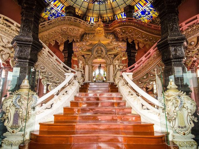 Bảo tàng Erawan: Một cuộc hành trình qua văn hóa và tín ngưỡng của Thái Lan