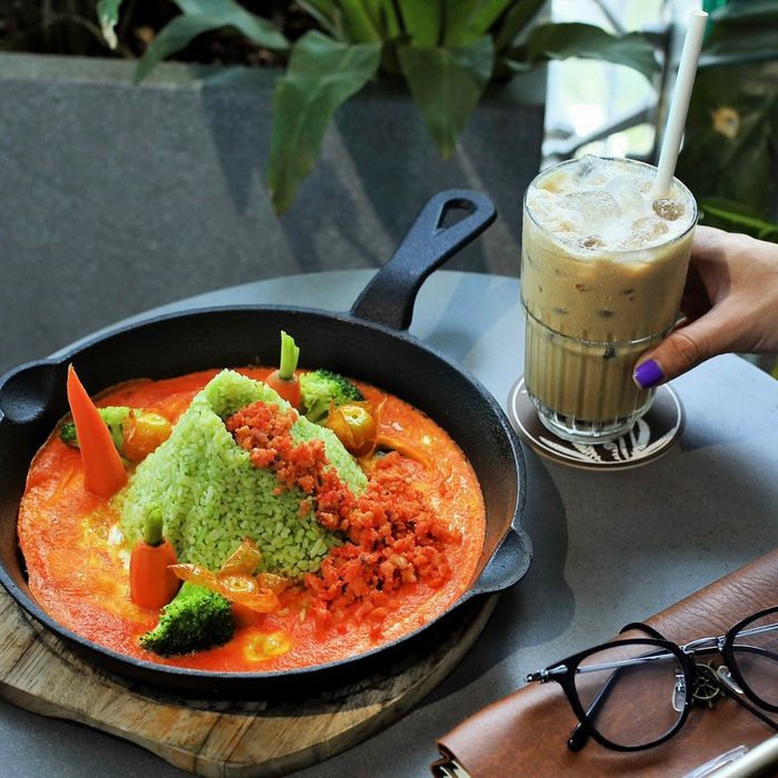 Khám phá Saurus Coffee & Gallery, quán cà phê khủng long độc nhất vô nhị tại Sài Gòn 11