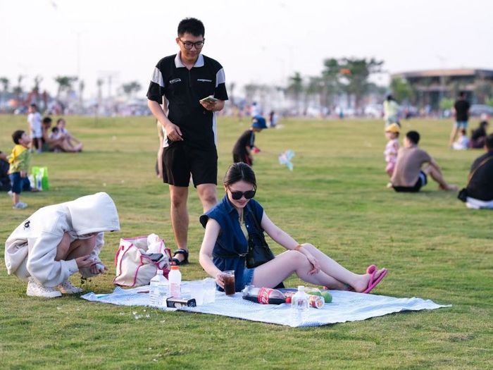 Bãi thả diều City Park, thưởng thức những chiều gió dịu dàng tại Thành phố Thủ Đức 3