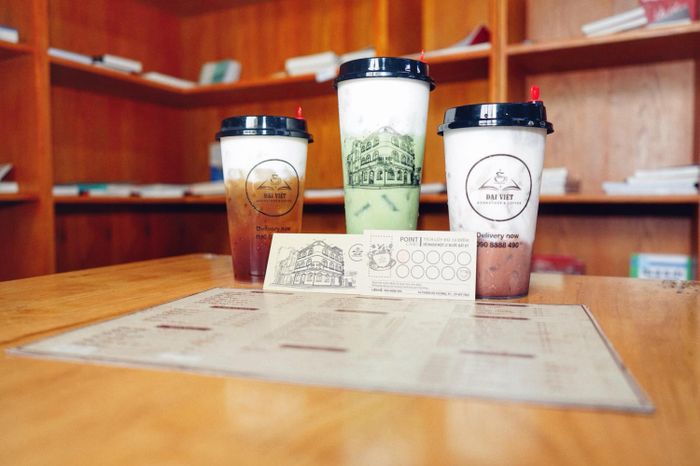 Lang thang trong không gian yên bình của Đại Việt Bookstore and Coffee giữa trung tâm thành phố 4