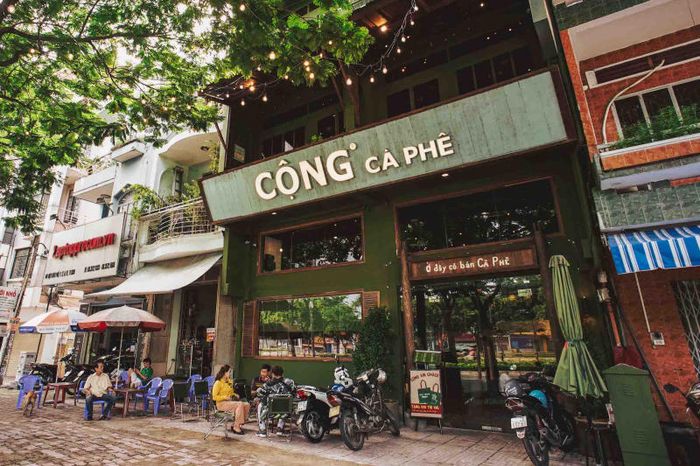 Khám phá 5 quán Cộng Cà Phê với khung cảnh đẹp ngút ngàn giữa trái tim Sài Gòn