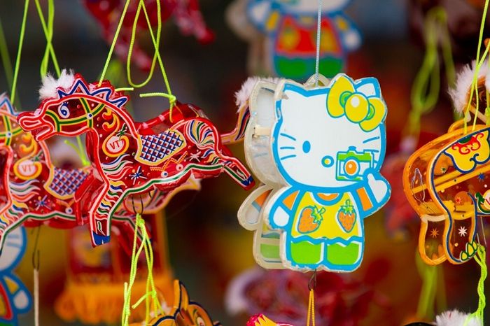 Phố lồng đèn ở Quận 5, Lương Nhữ Học rực sáng khắp góc đường trong dịp Trung thu