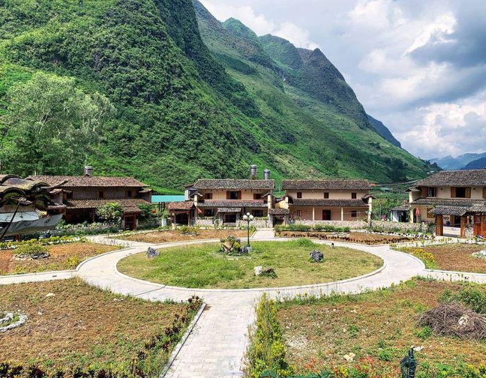 Khám phá Làng H'Mông Pả Vi - Nơi thanh bình trên mảnh đất Hà Giang 2
