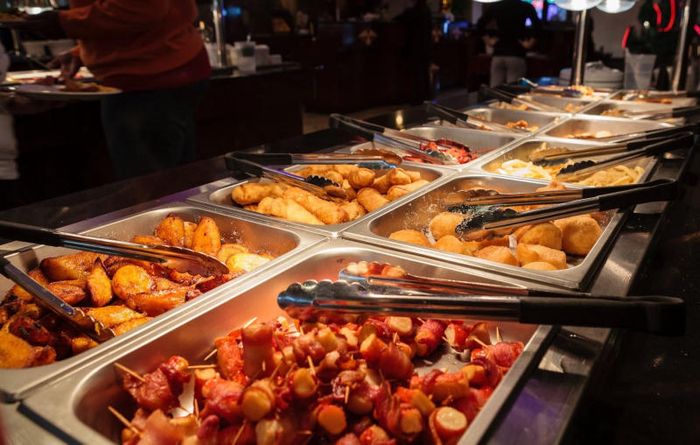Danh sách 10 địa chỉ buffet ngon ở Sài Gòn không thể bỏ qua