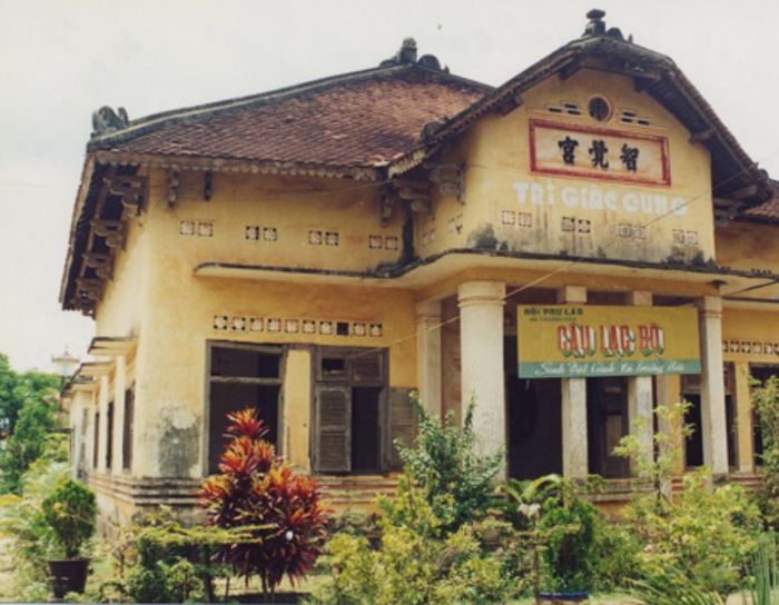 Trí Giác Cung - Điểm du lịch tâm linh nổi tiếng tại Tây Ninh