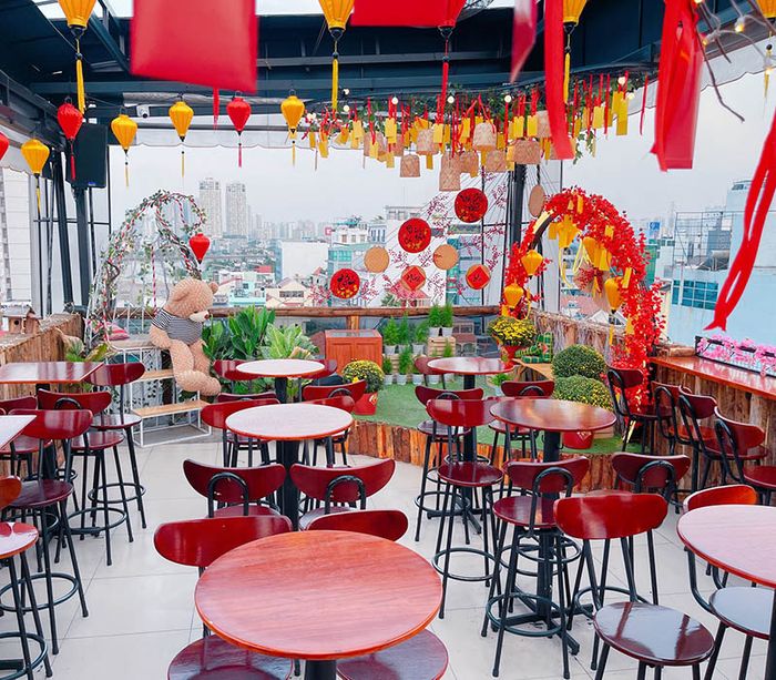 Đánh giá Vivu Rooftop, điểm ngắm nhìn hoàng hôn độc đáo