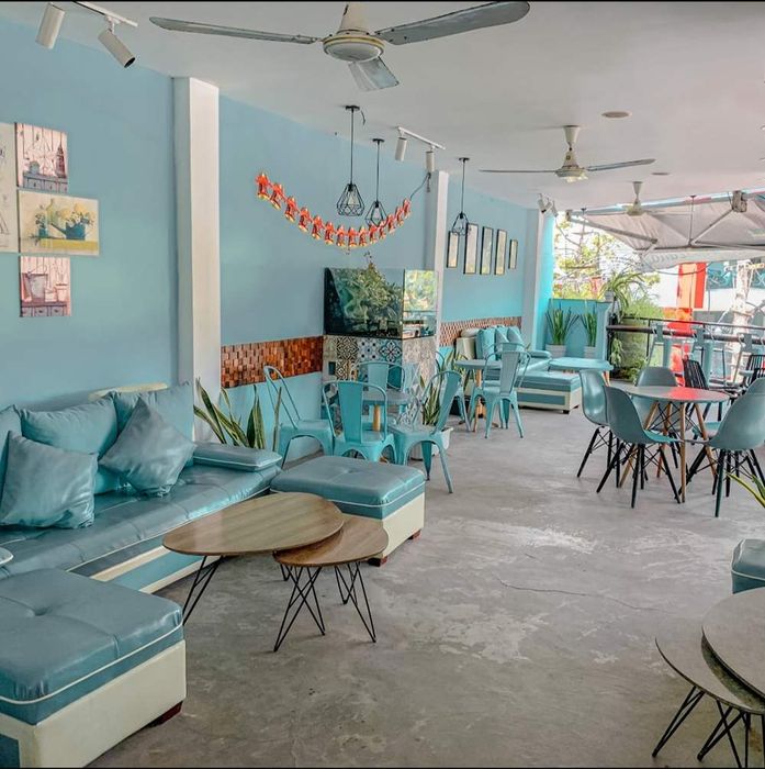 Cafe GrassLand Beverages & Cakes với không gian sân thượng cực kỳ thư giãn 4