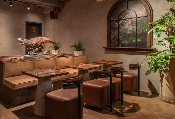 Khám phá Saurus Coffee & Gallery, quán cà phê khủng long độc nhất vô nhị tại Sài Gòn 2