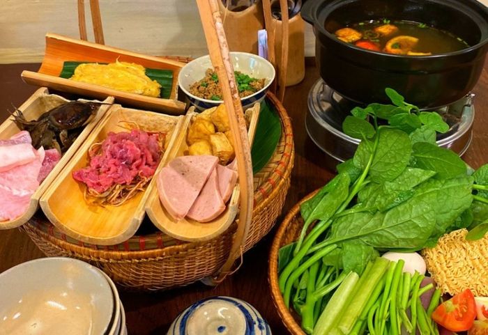 Lưu ngay 8 địa chỉ lẩu riêu cua bắp bò Sài Gòn ngon không cưỡng lại 5
