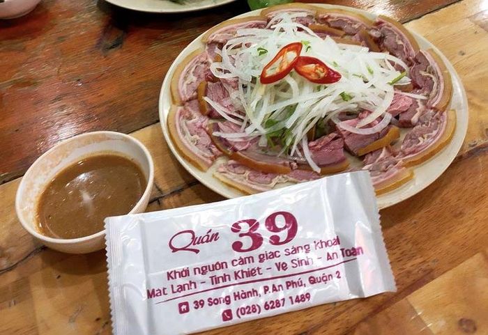 Khám phá top 13 quán ăn ngon quận 2 không thể bỏ lỡ 7