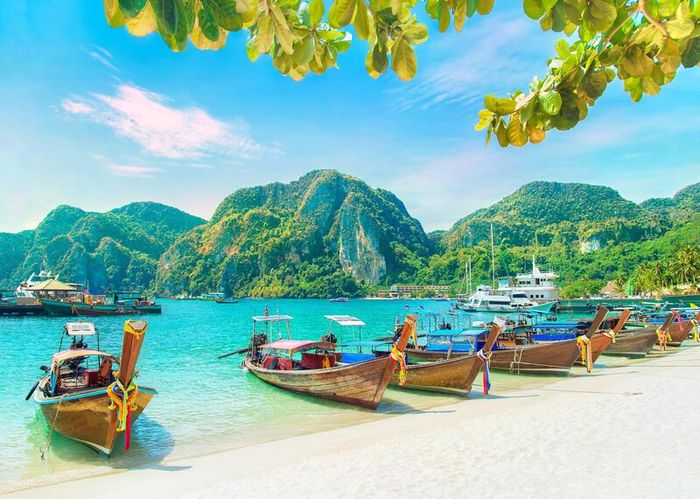 Đảo Phi Phi, viên ngọc quý của Thái Lan