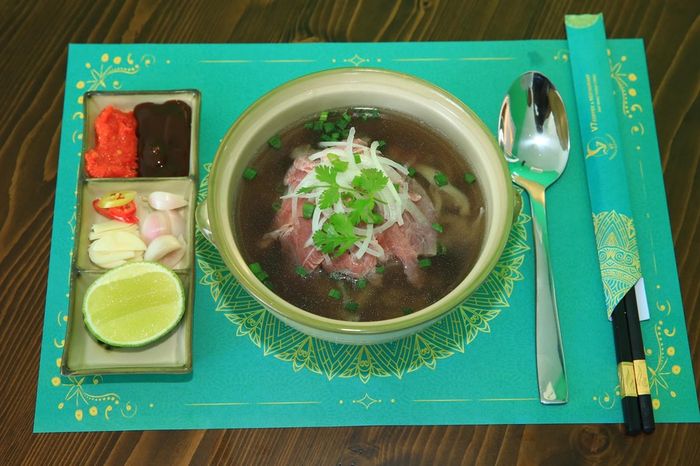 V7 Coffee & Restaurant, điểm đến ẩm thực tốt nhất ở Tây Ninh 18