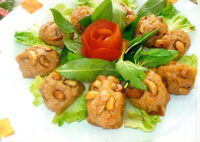Nhà hàng Làng Việt, điểm đến lý tưởng để thưởng thức những bữa ăn ngon 7